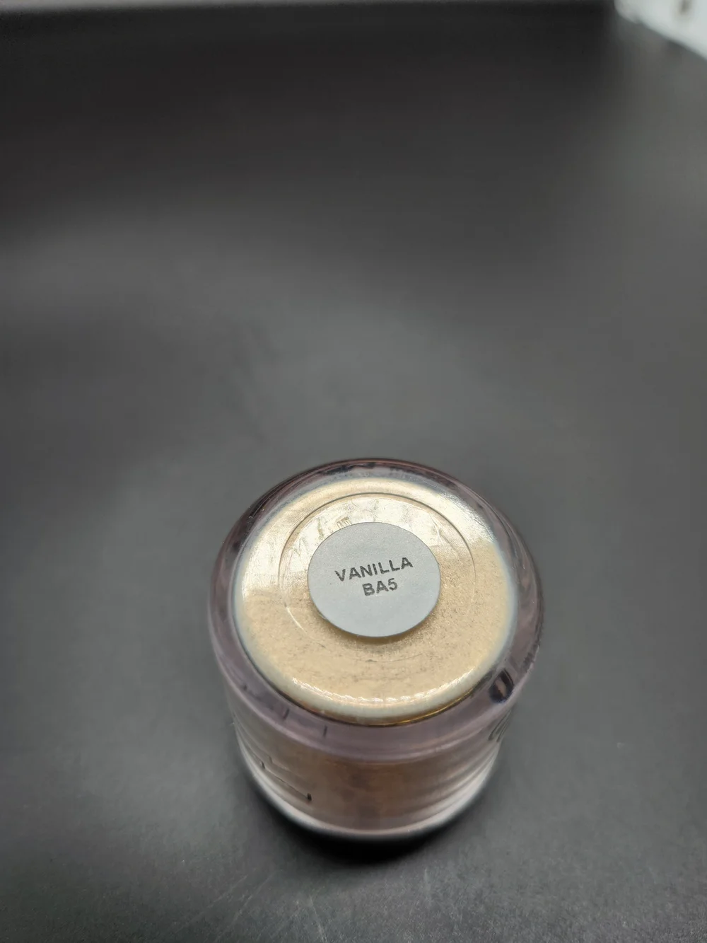MAC Cosmetics Loose Pigment- Vanilla